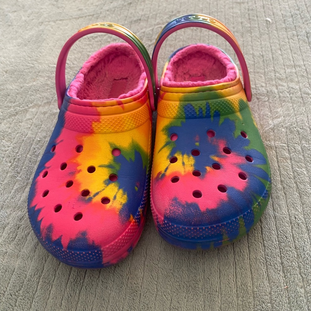 Unisex Crocs Classic Lined Tie Dye Size J4